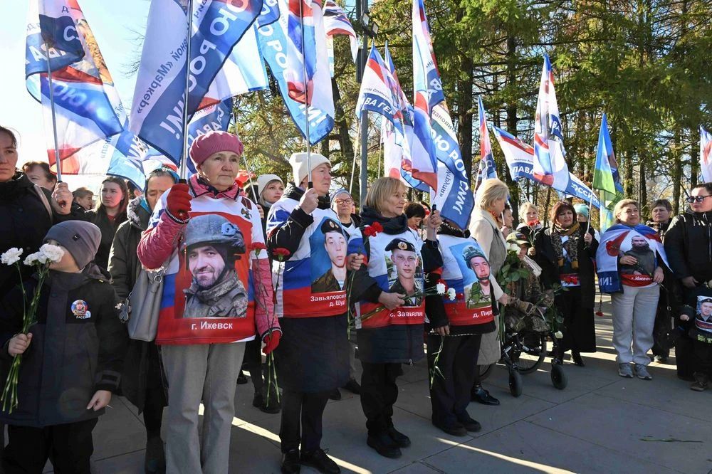 Вчера в Ижевске проходили мероприятия ко Дню белых журавлей Вчера в Ижевске проходили мероприятия ко Дню белых журавлей