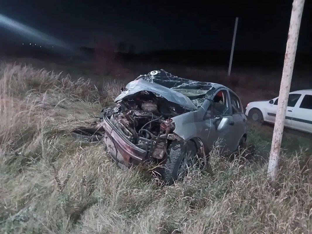 В Сарапульском районе в дорожной аварии погиб пассажир легкового автомобиля В Сарапульском районе в дорожной аварии погиб пассажир легкового автомобиля