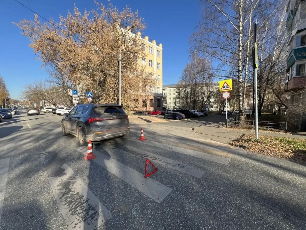 В г. Ижевске 10-летний велосипедист получил травмы в дорожной аварии В г. Ижевске 10-летний велосипедист получил травмы в дорожной аварии